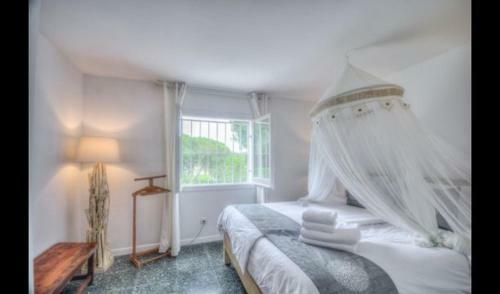 Sitges Villa Sleeps 20 With Pool And Air Con