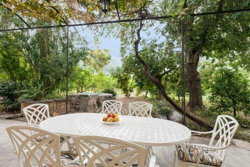 Peaceful And Cozy At Soller Centre