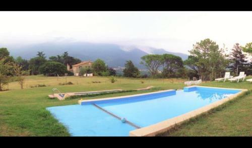 Tapis Villa Sleeps 2 With Pool