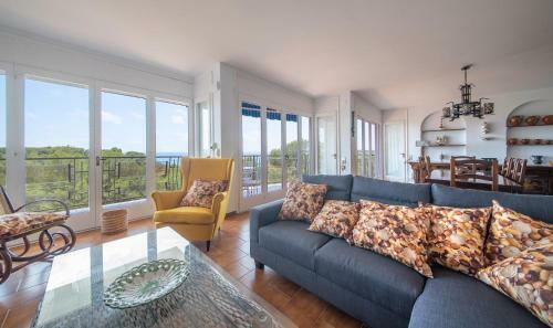 Th128 Villa Con Vistas A La Playa La Mora