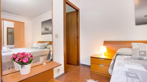 Apartamento Tordera Villa Sleeps 8 With Pool And Wifi