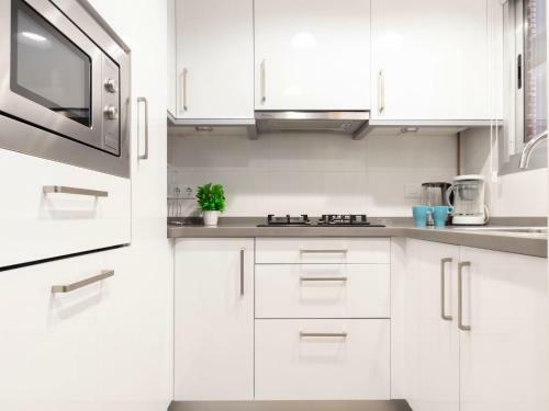 Apartment Els Pins Cyclamen