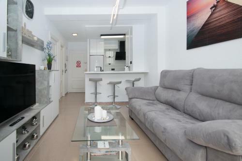 090 New Beach Apartment