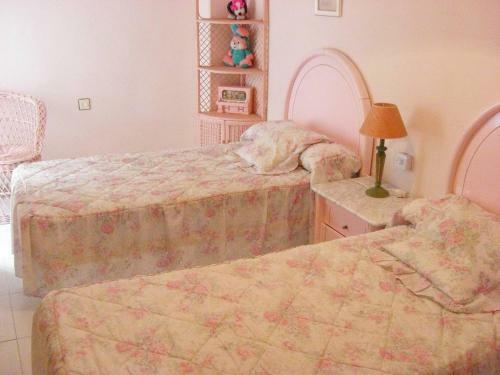 Authentic Family Apartment Facing The Sea