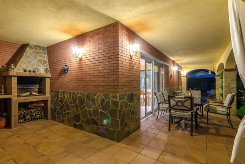 Sant Eloi Villa Sleeps 8 Pool Wifi