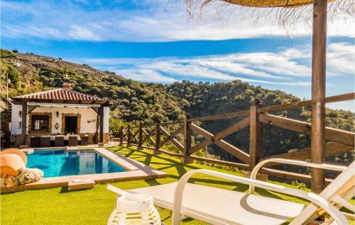 Three-bedroom Holiday Home In Torrox