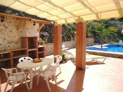 Villa Al-andalus Spainsunrentals 1051