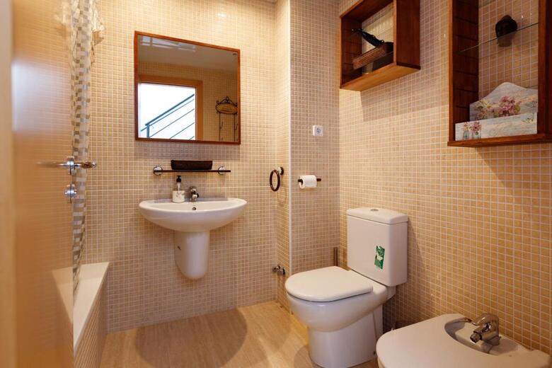 Villa Lets Holidays Big Terrace House With Parking
