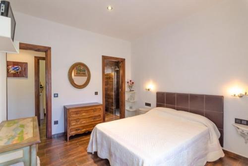 Tossa De Mar Villa Sleeps 8 Pool