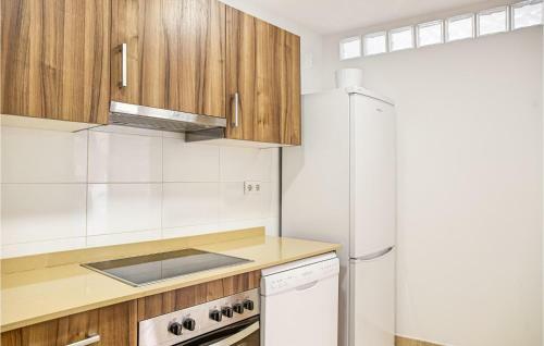 Nice Apartment In Tossa de Mar, Girona With 2 Bedrooms