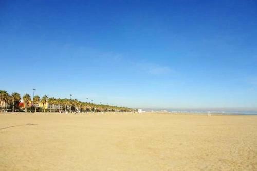 Apartment With 3 Bedrooms In Valencia With Wifi