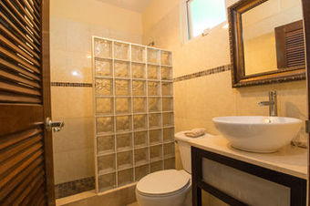 Hotel Lazy Parrot Inn