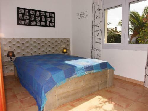 Spacious Villa In Vilacolum With Swimming Pool