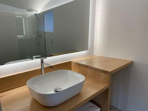Charming Holiday Home In Vulpellac With Private Pool