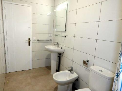 Girorooms Apartament Montserrat 1 6 Amb Parking