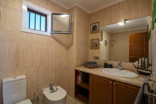 Moon Villa Los Gigantes
