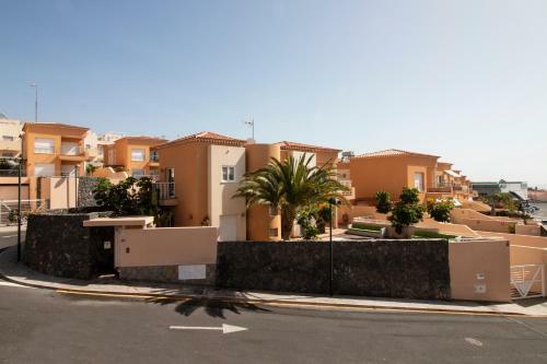 Moon Villa Los Gigantes