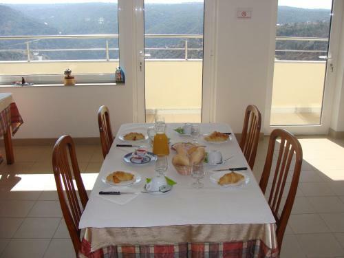 Hostal Pensao Vista Bela