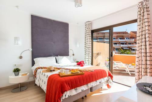 Las Vistas Beach Front Apartments