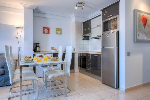 Las Vistas Beach Front Apartments