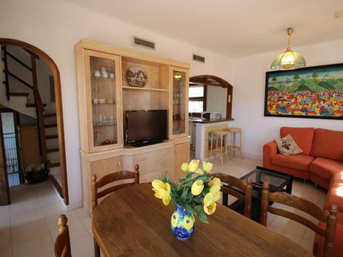 Holiday Home In Empuriabrava With A Private Swimming Pool