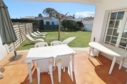 Peni 168 Empuriabrava