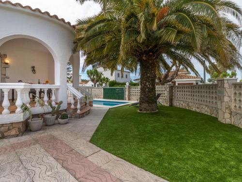 Holiday Home Green House