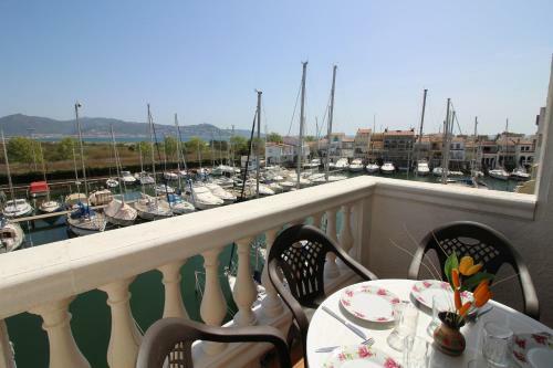 Basic Comfort Apartament Port Moxo 3�