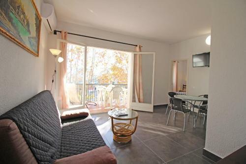 Basic Comfort Royal Marine Apartment 29