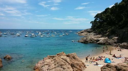 Tamariu Apartment Sleeps 6 With Pool