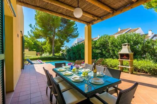 Josefa 4 Bedroom Villa, Cala Galdana