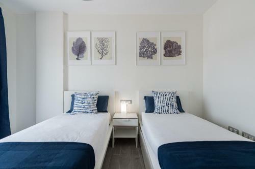 Apartment In Luxury Residential With Pool And Terrace