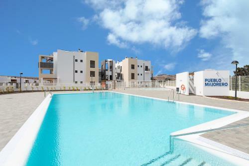 Apartment In Luxury Residential With Pool And Terrace