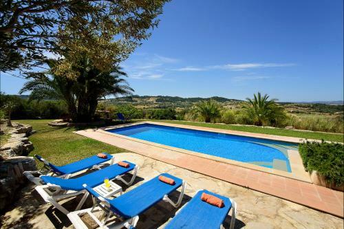 Son Macia Villa Sleeps 6 Pool Air Con Wifi