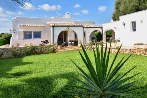 Cala D'or Villa Sleeps 6 With Pool Air Con And Wifi