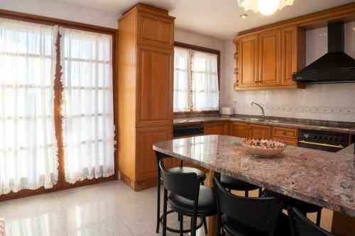 Club Villamar - Stone