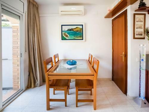 Lovely Holiday Home In Fr�ncas With Jacuzzi