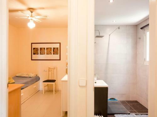 Elegant Holiday Home In Cala D'or With Swimming Pool