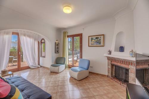 Sweet Family House