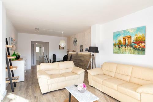 Hauzify I Apartament Center S'agaro