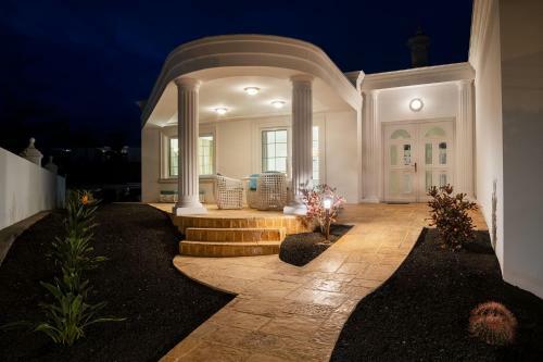 Villa Vista Calero