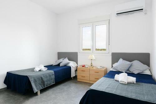 Binibequer Vell Villa Sleeps 6 With Pool Air Con And Wifi