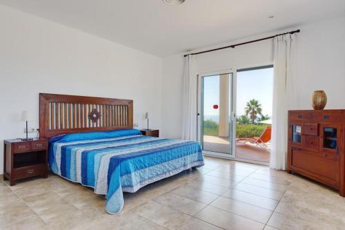 Binibequer Vell Villa Sleeps 6 With Pool Air Con And Wifi