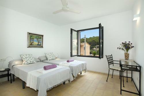 Mediterranean Villa Estrella de Mar Next To The Sea
