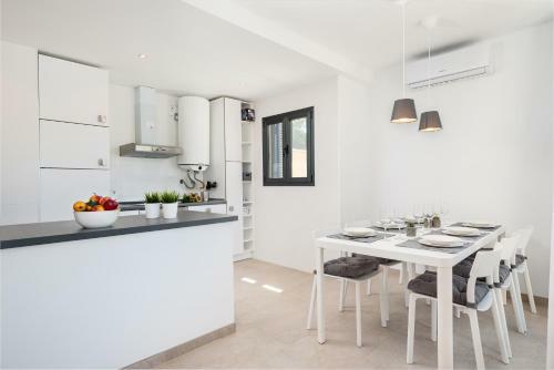 Apartamento Mirador Blue G - Cala Sant Vicen�