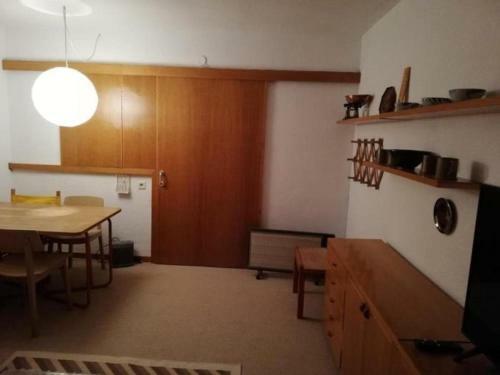 Apartamento Estudio Zona Media Baja Con Garaje