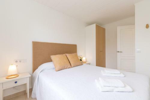 Moderno Apartamento En Calan Bosch- C10