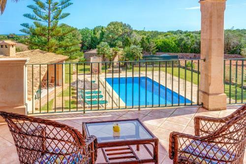 Villa Deu Quarterades