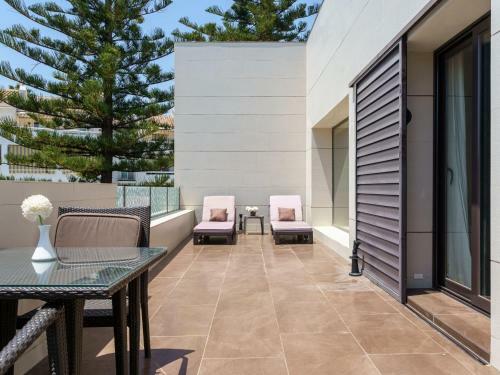 Villa Riviera Beach & Garden