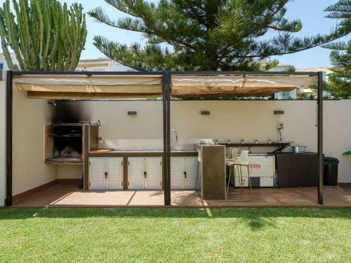 Villa Riviera Beach & Garden